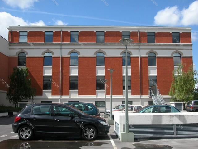 Bureau dans Reims à louer - Photo du bâtiment - Image 2 de 4