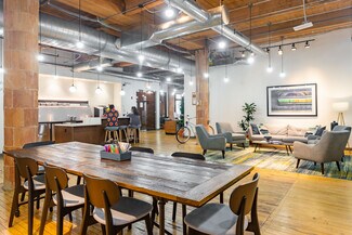 Plus de détails pour 320 W Ohio St, Chicago, IL - Coworking à louer