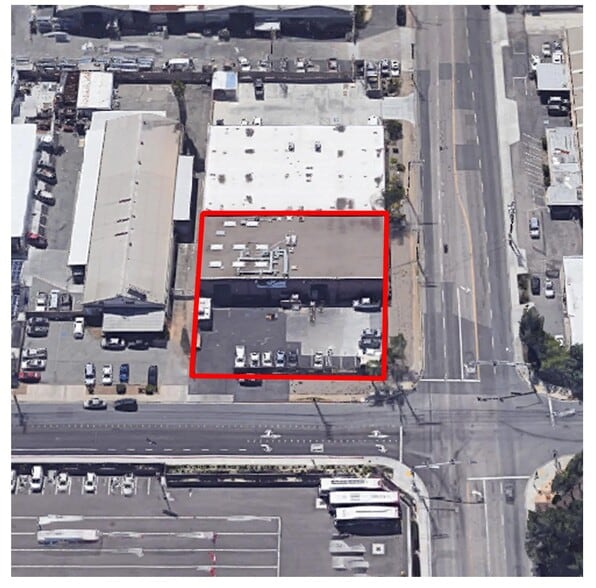 683-685 Vernon Way, El Cajon, CA for lease - Primary Photo - Image 2 of 3