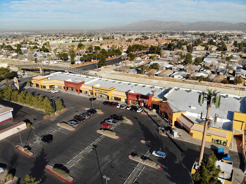 4440 E Washington Ave, Las Vegas, NV à vendre - Photo du bâtiment - Image 2 de 19