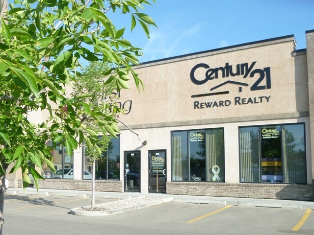 5 Giroux Rd, St. Albert, AB à vendre - Photo principale - Image 1 de 1