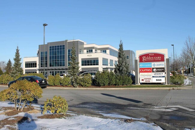 Plus de détails pour 9525 201st St, Langley, BC - Bureau à louer