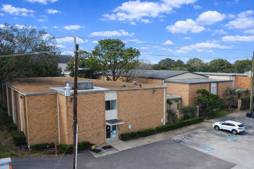 4300 W Bellfort St, Houston, TX for lease - Building Photo - Image 3 of 12