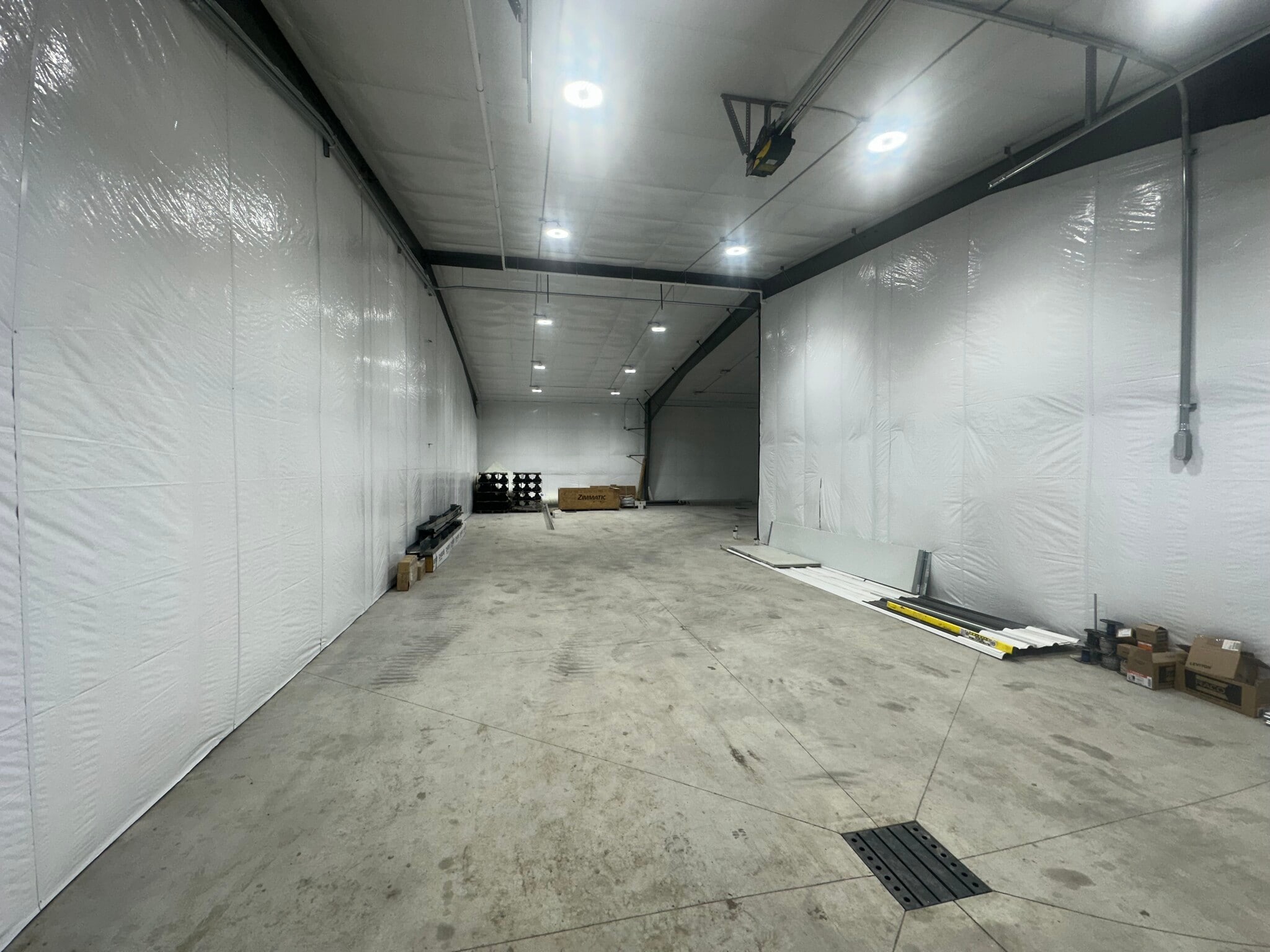 800 16th St, Central City, NE for lease Interior Photo- Image 1 of 3