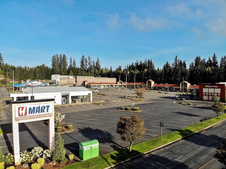 3333 184th St SW, Lynnwood, WA à louer - Photo du bâtiment - Image 2 de 12