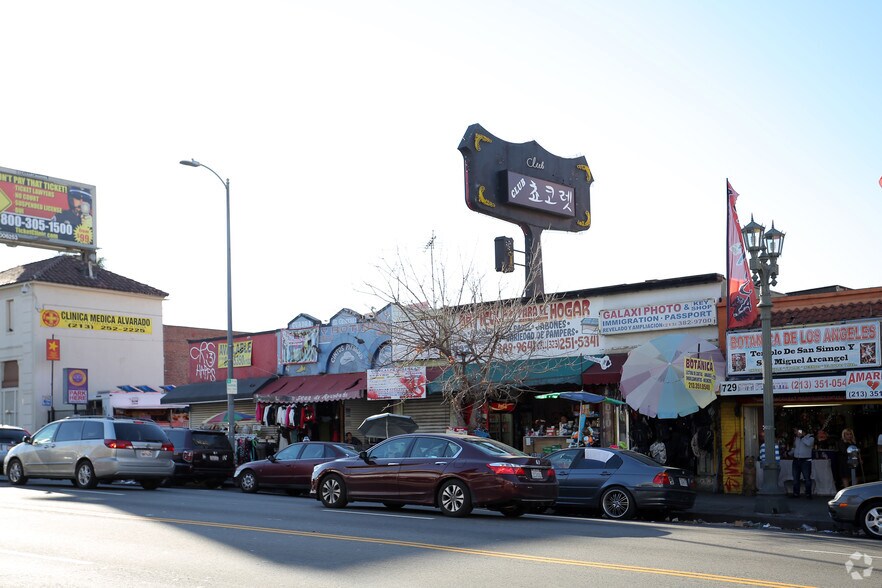 721-729 S Alvarado St, Los Angeles, CA à louer - Photo du bâtiment - Image 3 de 90