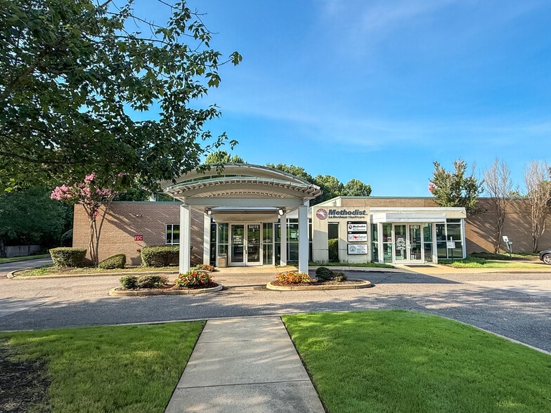 8071 Winchester Rd, Memphis, TN for lease - Building Photo - Image 2 of 4