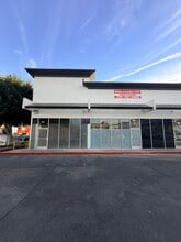 1075 N Western Ave, Los Angeles, CA for lease Interior Photo- Image 2 of 4