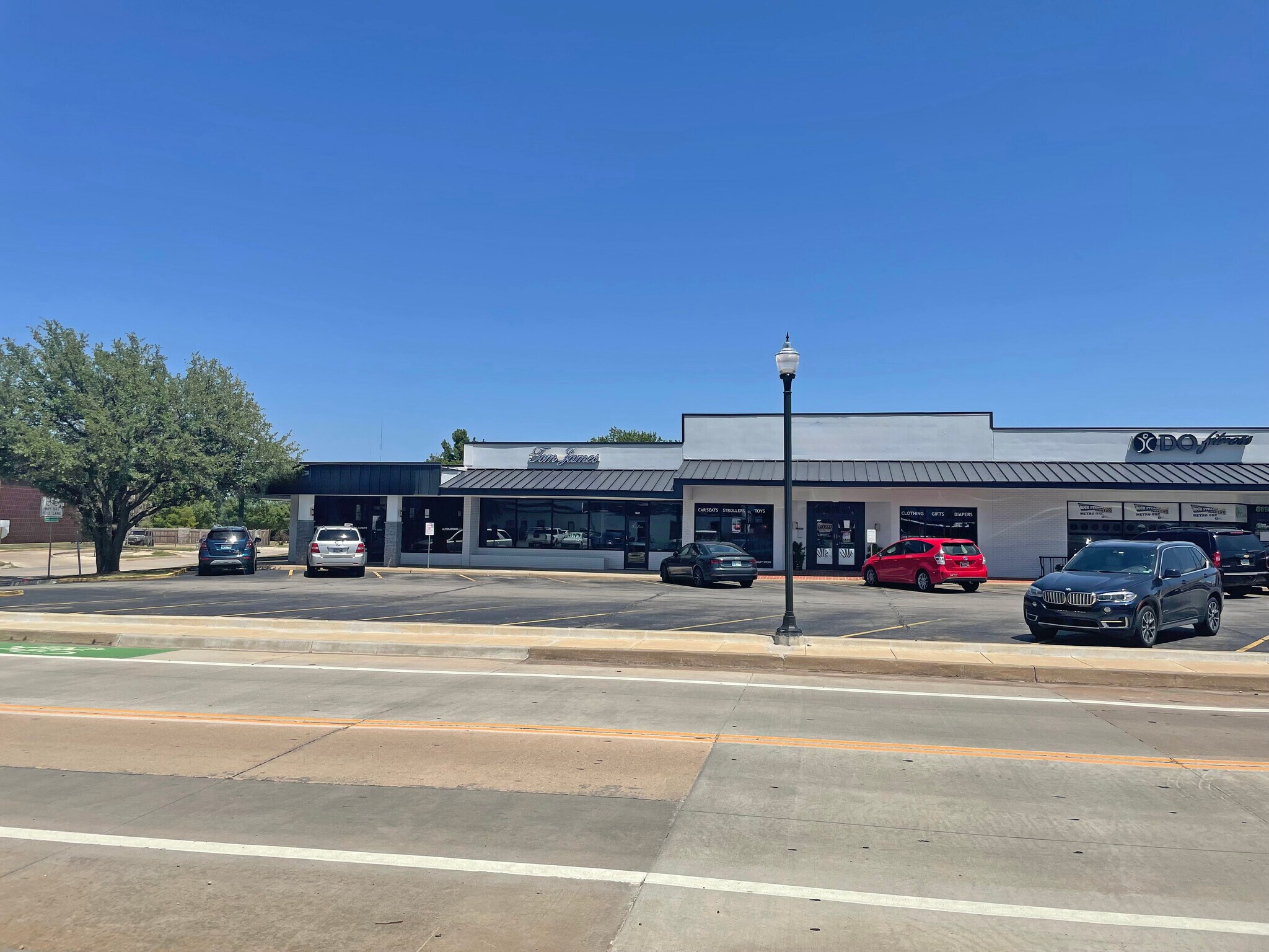 5113-5124 N Shartel Ave, Oklahoma City, OK for lease Building Photo- Image 1 of 6