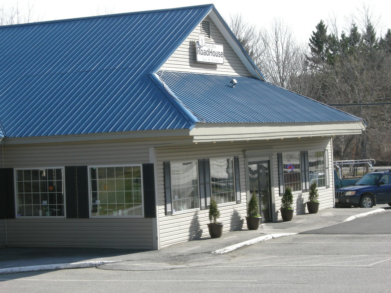 1 E Main St, Searsport, ME à vendre - Photo du bâtiment - Image 1 de 1