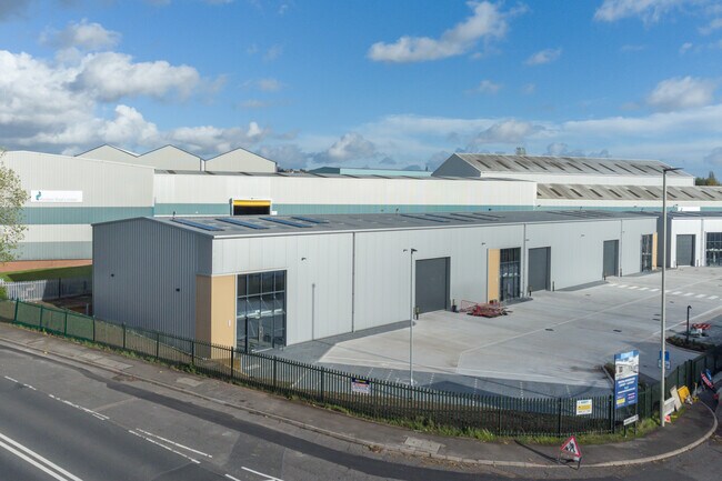 Plus de détails pour Peartree Ln, Dudley - Industriel à louer