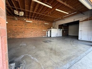 476 W Los Angeles Ave, Moorpark, CA for lease Interior Photo- Image 1 of 7