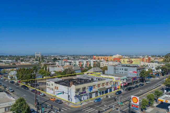 Plus de détails pour 3751 International Blvd, Oakland, CA - Terrain aux enchères