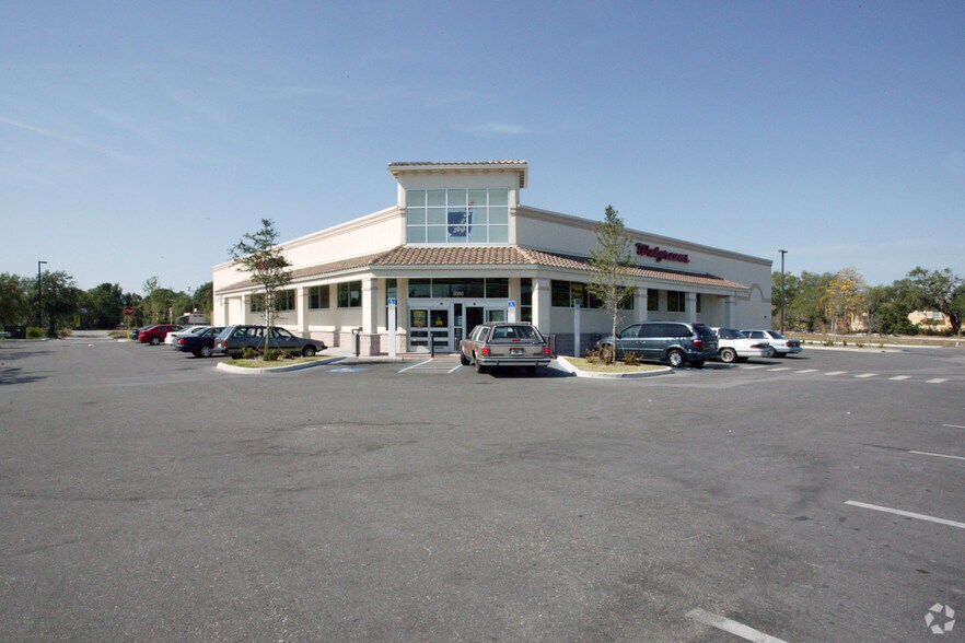 3550 Fruitville Rd, Sarasota, FL for lease - Building Photo - Image 2 of 6