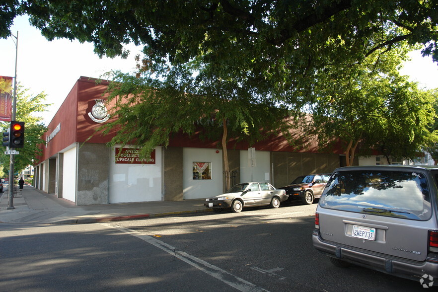 700 Broadway St, Chico, CA for lease - Primary Photo - Image 1 of 2