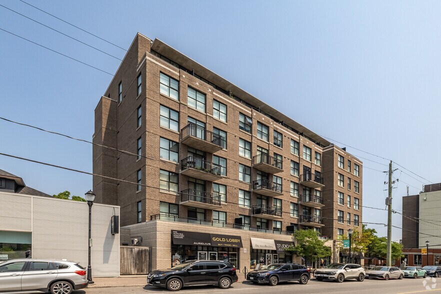 1277-1283 Wellington St W, Ottawa, ON à louer - Photo du bâtiment - Image 2 de 3