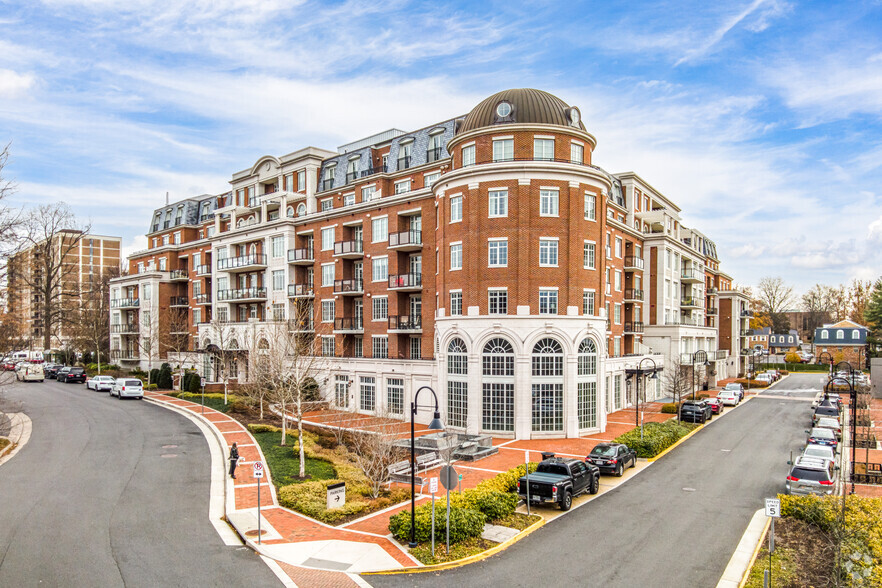 6900-6910 Fleetwood Rd, McLean, VA à vendre - Photo du bâtiment - Image 1 de 1