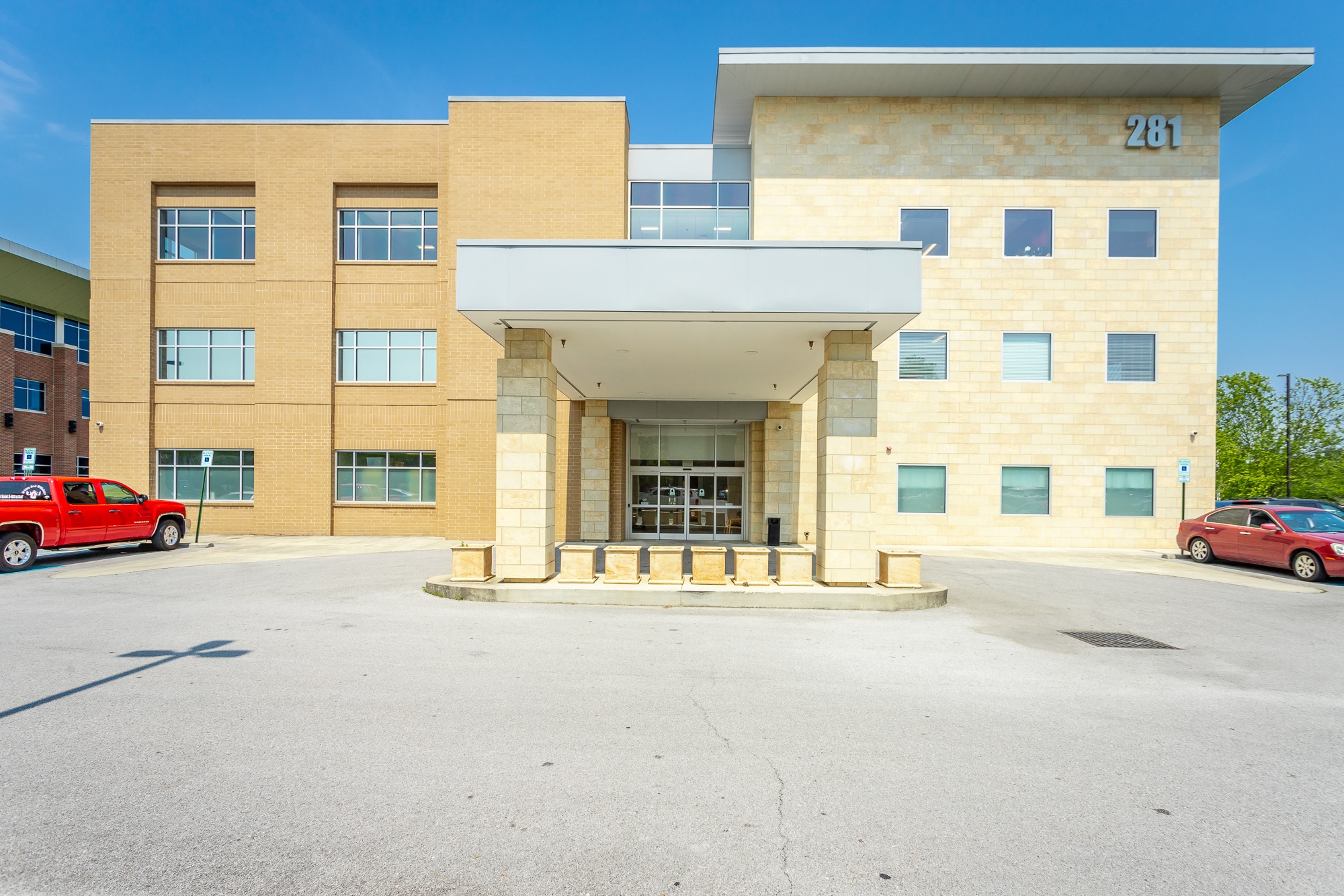 281 N Lyerly St, Chattanooga, TN for lease Primary Photo- Image 1 of 23
