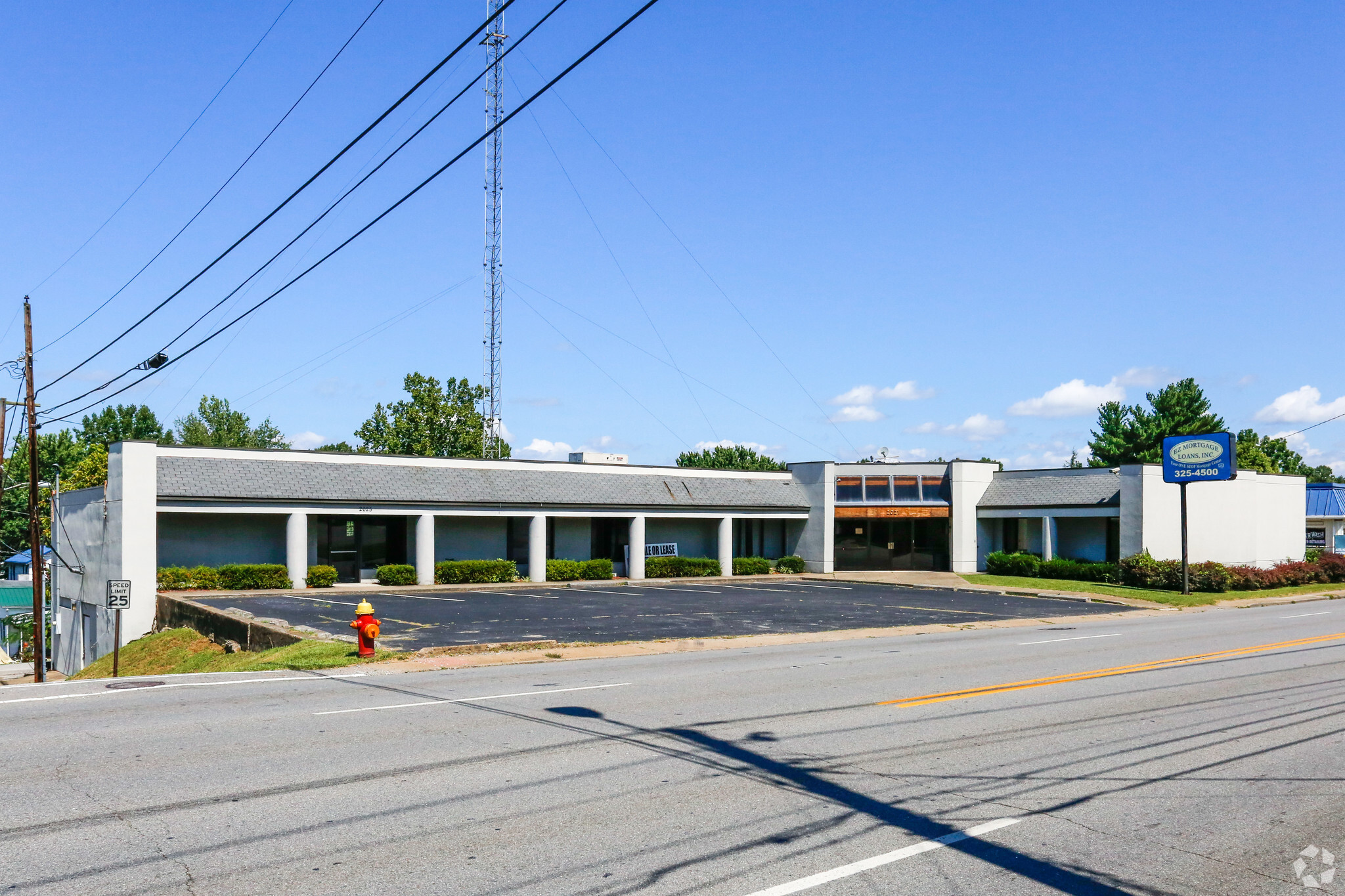 2025-2021 13th St, Ashland, KY à vendre Photo principale- Image 1 de 1