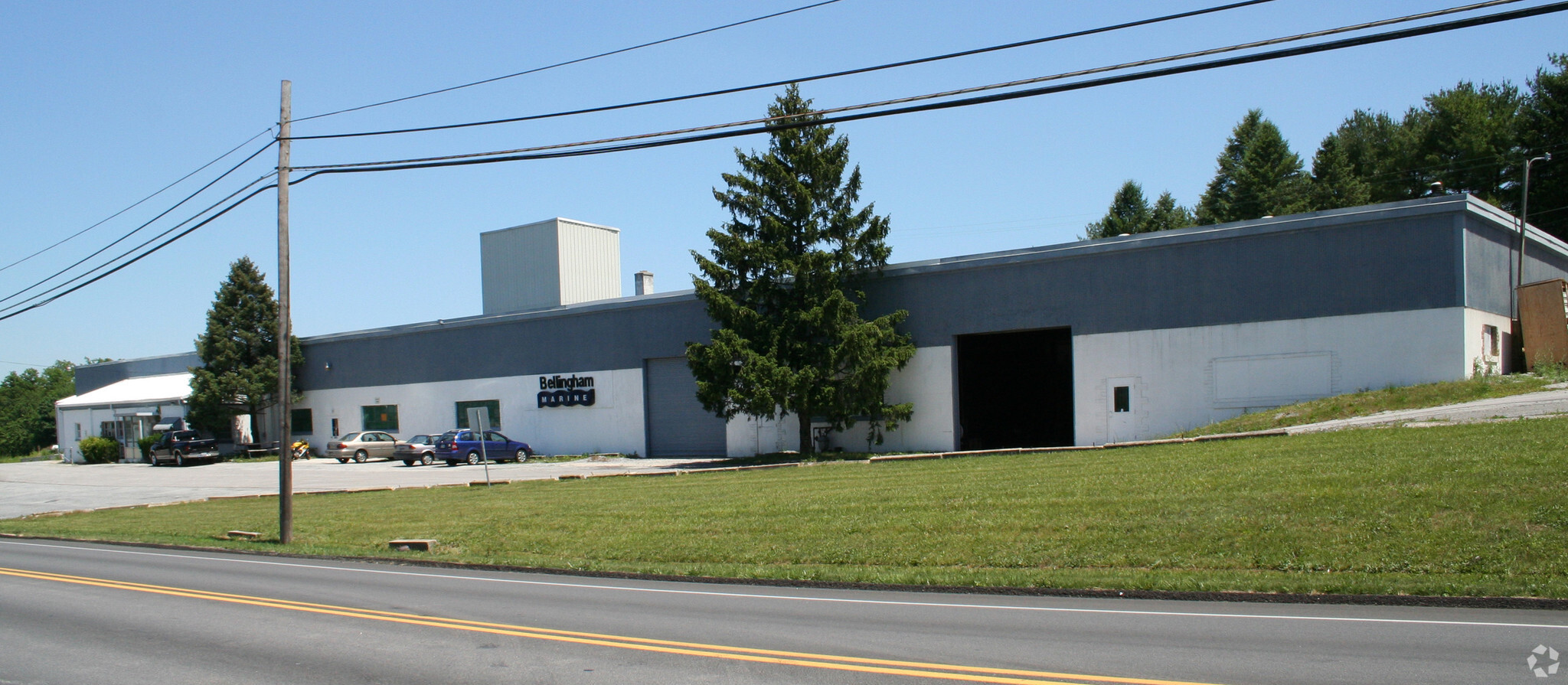 225 Hanover Rd, York, PA for lease Primary Photo- Image 1 of 16