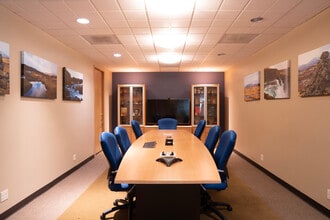 110-140 Lakeside Ave, Seattle, WA for lease Interior Photo- Image 2 of 7