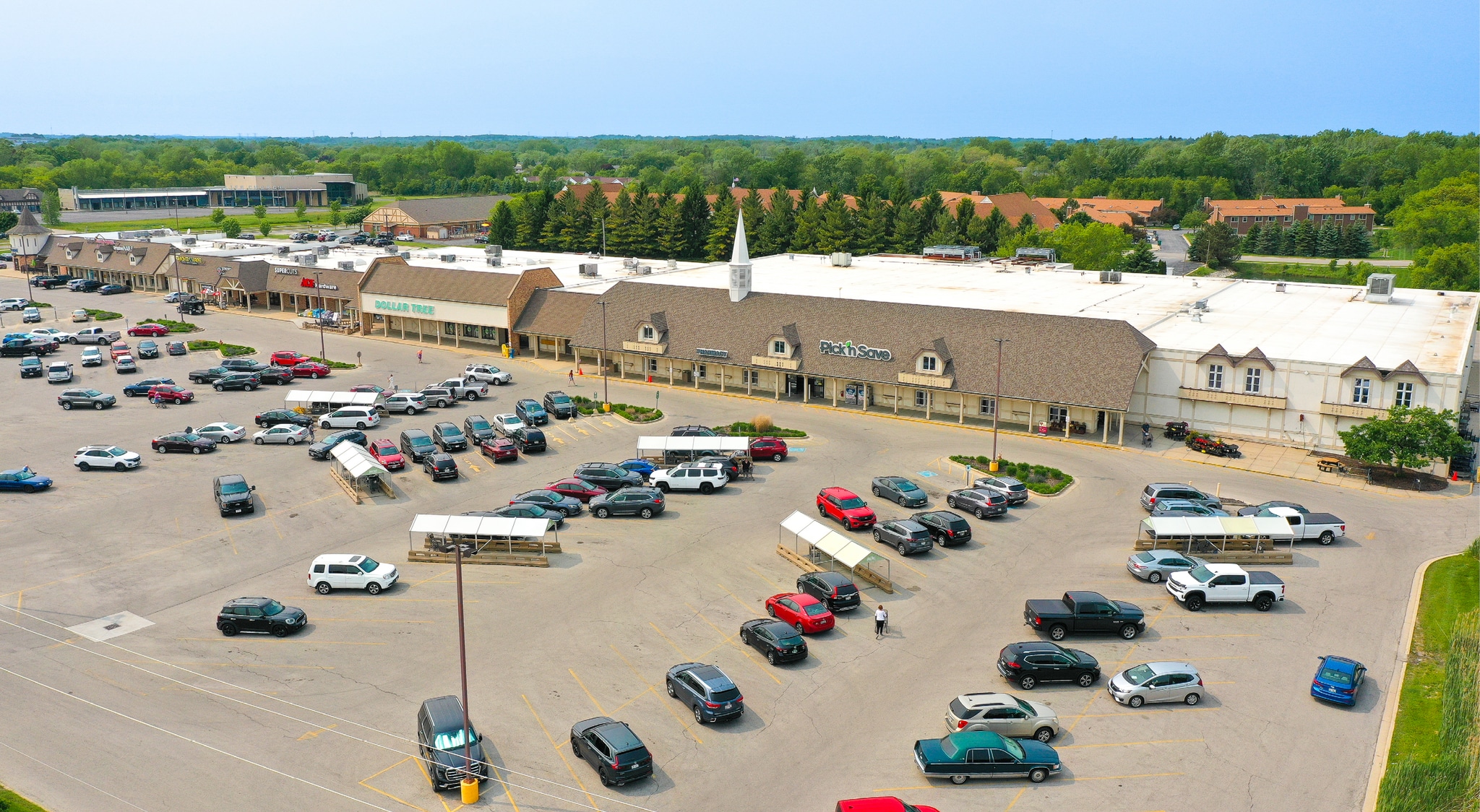 N112W16200-N112W16344 Mequon Rd, Germantown, WI for lease Building Photo- Image 1 of 12