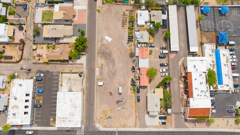 4249 N 16th St, Phoenix, AZ à vendre - Photo du bâtiment - Image 3 de 5
