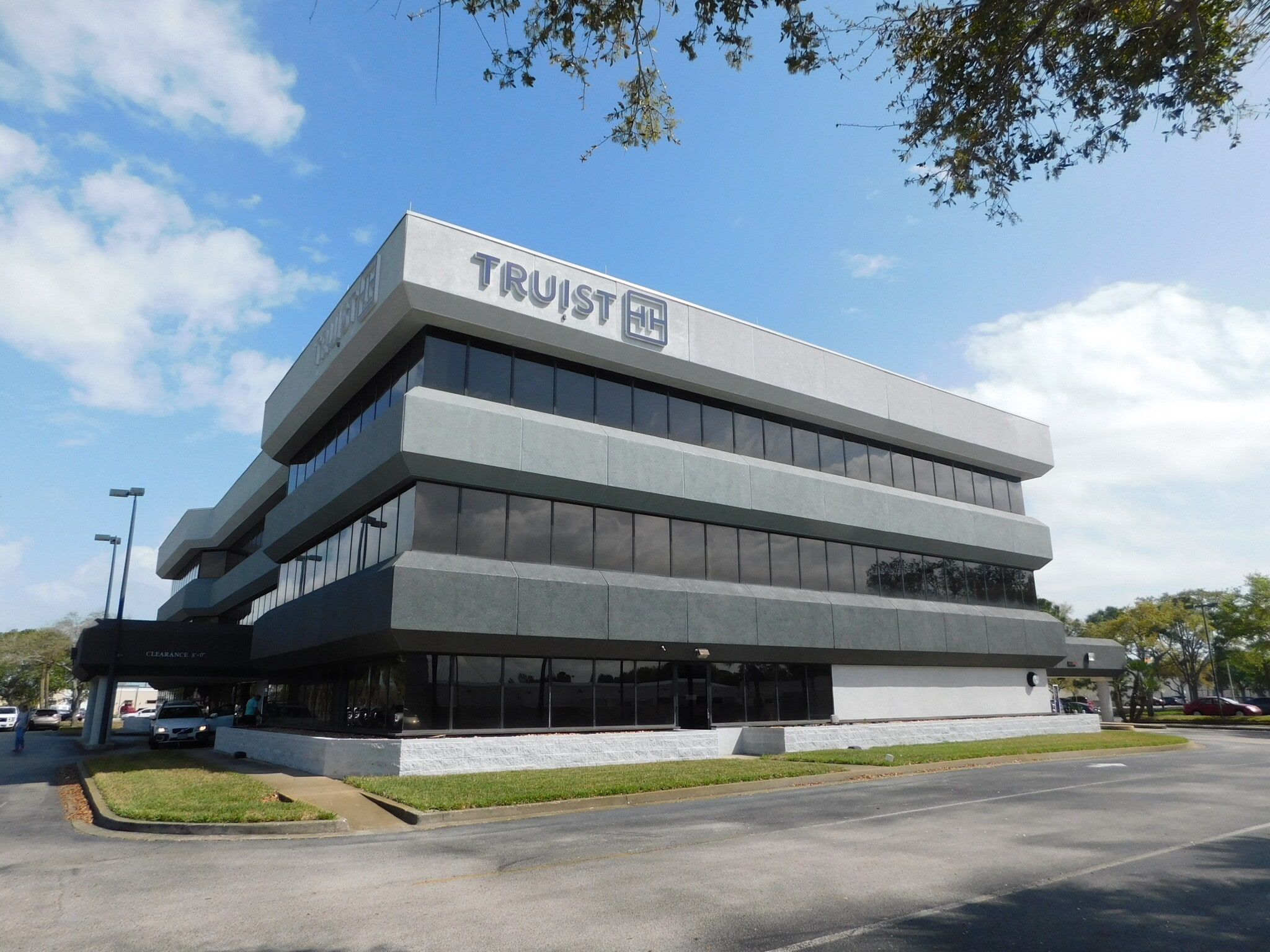 775 E Merritt Island Causway, Merritt Island, FL à louer Photo principale- Image 1 de 9