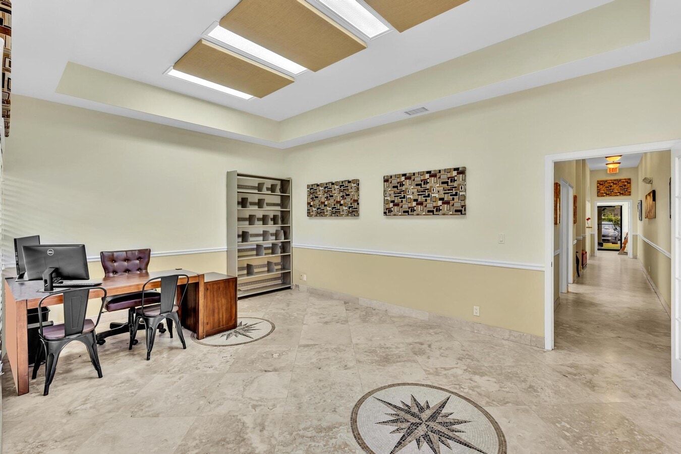 5341 W Atlantic Ave, Delray Beach, FL 33484 - Unité 300 -  - Photo intérieure - Image 1 of 36