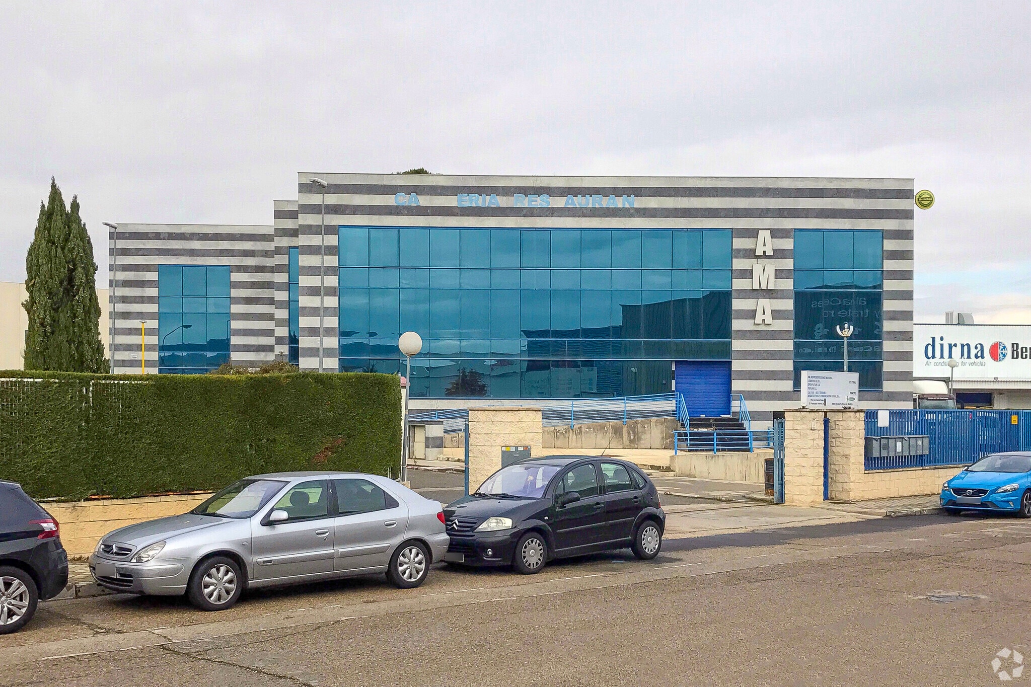 Calle de Francisco Alonso, 9, Alcalá de Henares, Madrid for sale Primary Photo- Image 1 of 3