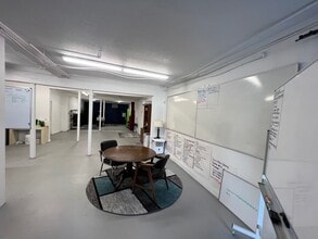 412 S E St, Pensacola, FL for lease Interior Photo- Image 2 of 8