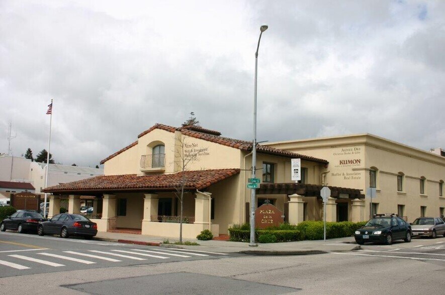 144 Walnut Ave, Santa Cruz, CA à louer - Photo du bâtiment - Image 1 de 4