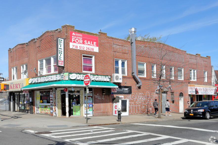 210-23-210-25 Jamaica Ave, Queens Village, NY à vendre - Photo principale - Image 1 de 1