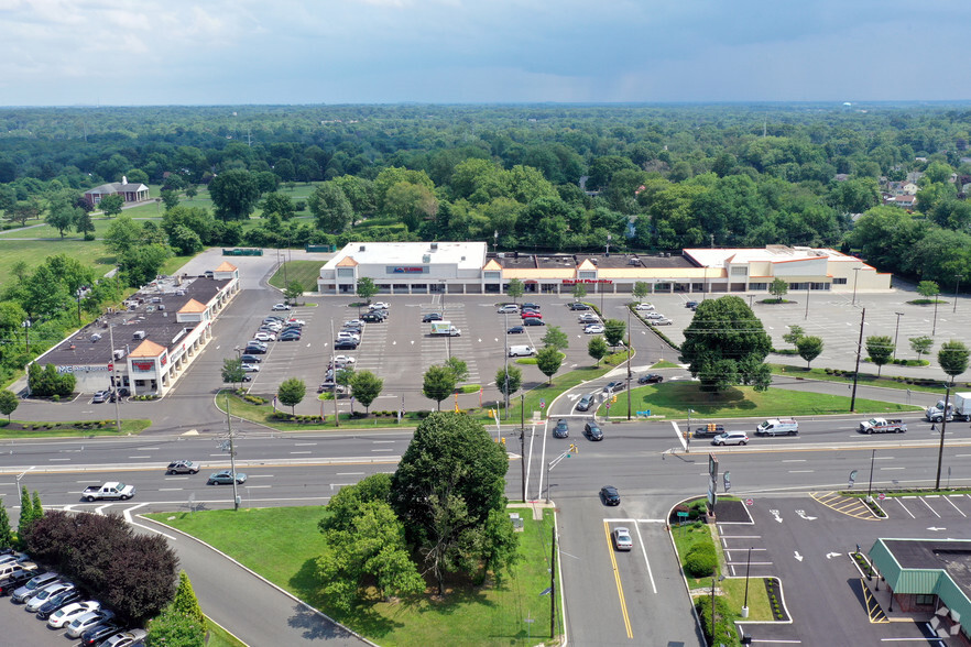 1210 Route 130 N, Cinnaminson, NJ for lease - Building Photo - Image 2 of 10