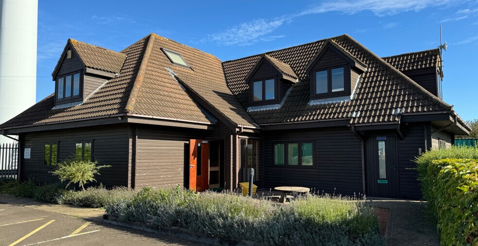 Funthams Ln, Whittlesey à louer - Photo du bâtiment - Image 2 de 3