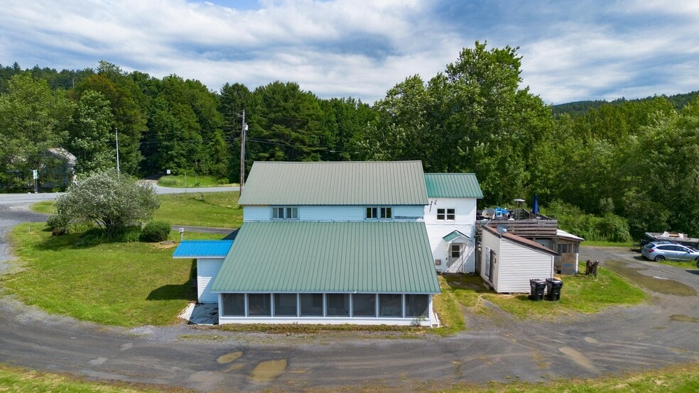 32 Vt Route 10, Chester, VT for sale - Building Photo - Image 2 of 15