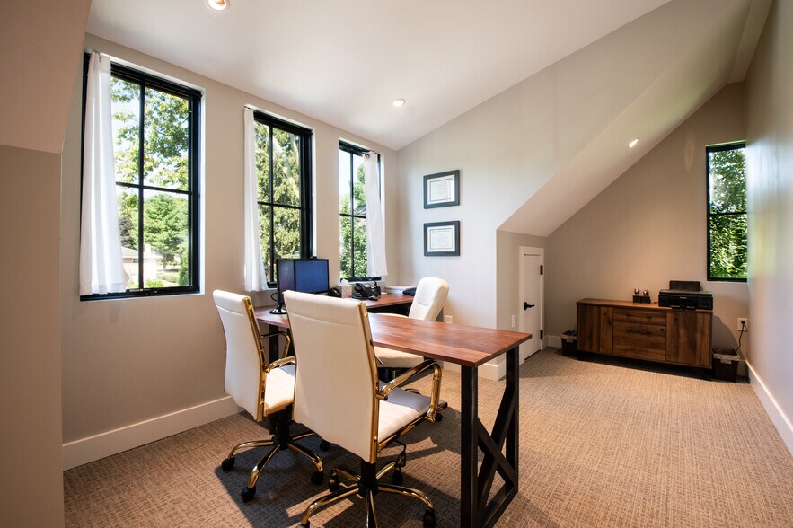 115 S High St, Dublin, OH à louer - Photo intérieure - Image 2 de 12