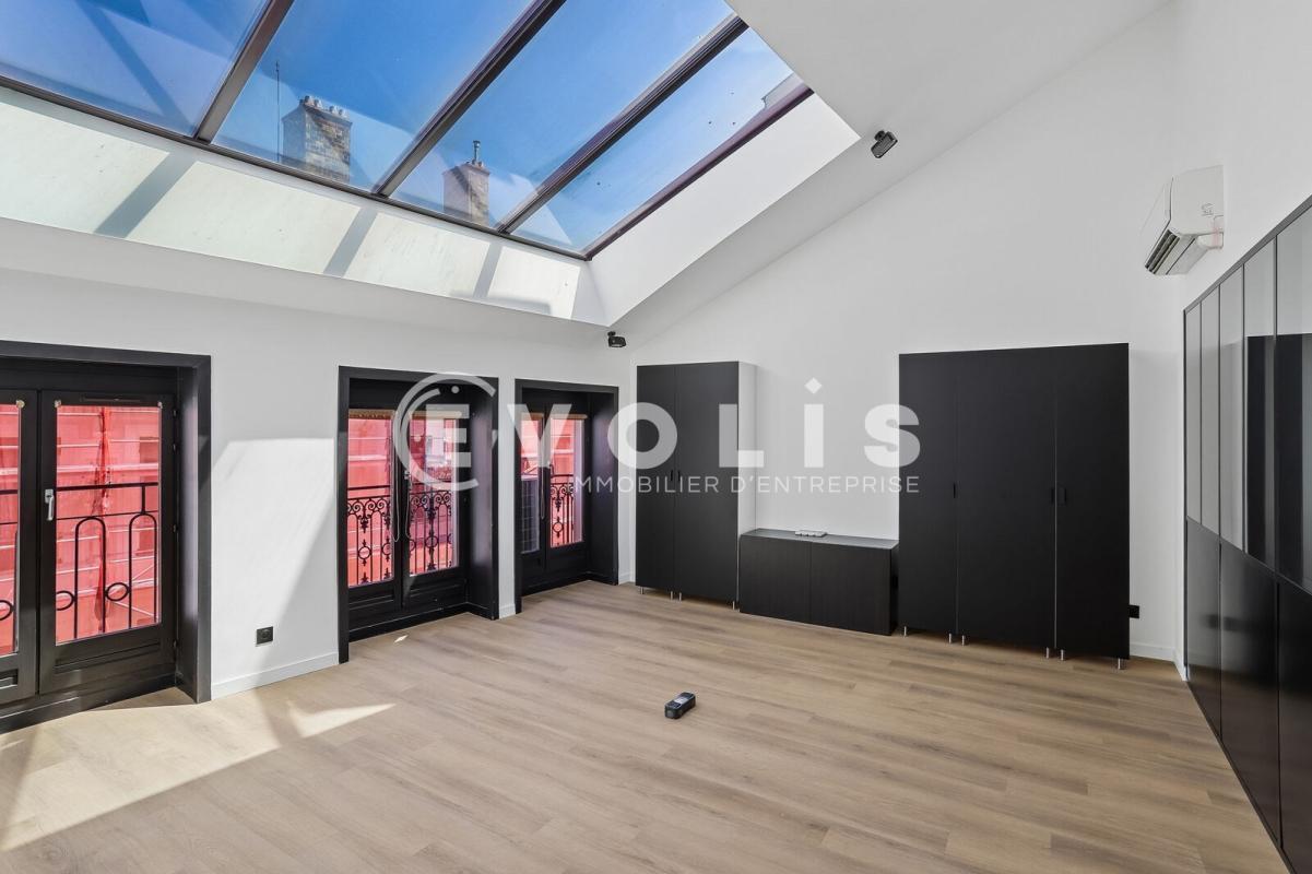 32 Rue Neuve, Lyon à vendre Photo du bâtiment- Image 1 de 18