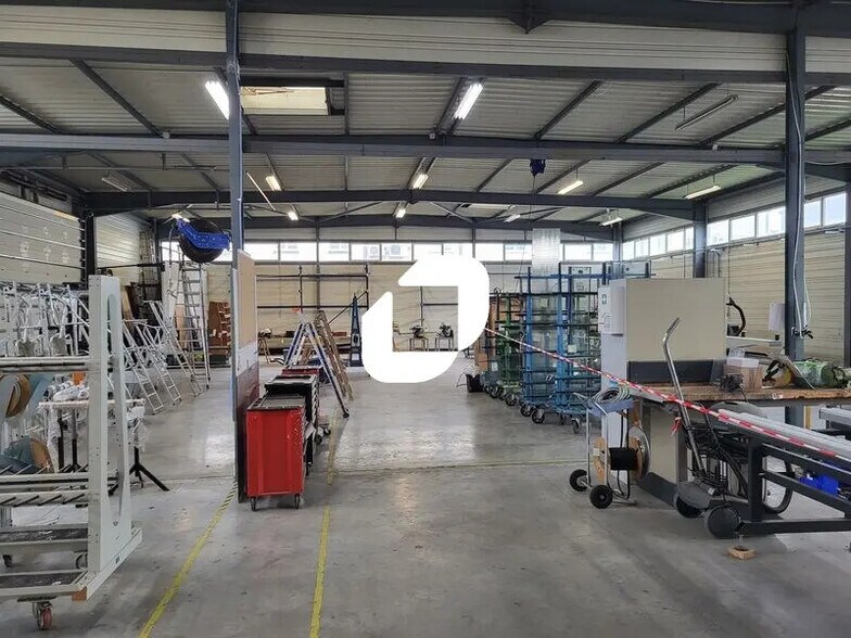 Local d'activités dans VILLENAVE-D'ORNON à vendre - Photo intérieure - Image 2 de 16