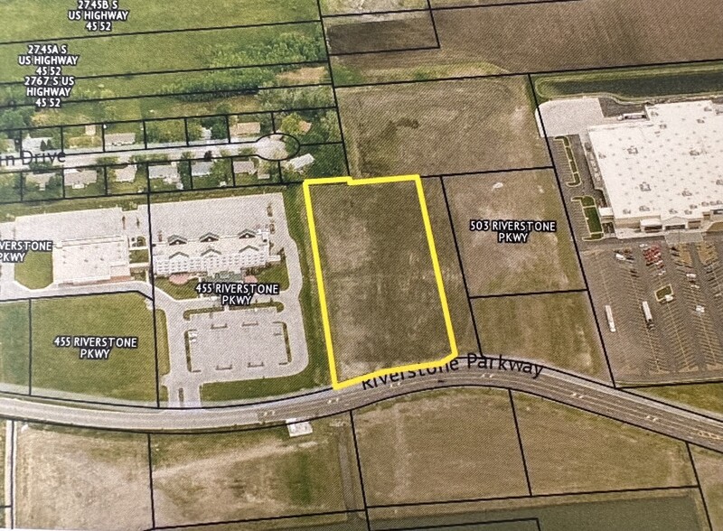 475 Riverstone Pkwy, Kankakee, IL à vendre - Photo principale - Image 1 de 1