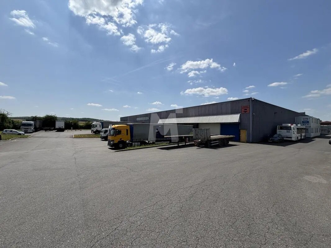 Flex dans Égly à louer Photo du bâtiment- Image 1 de 12