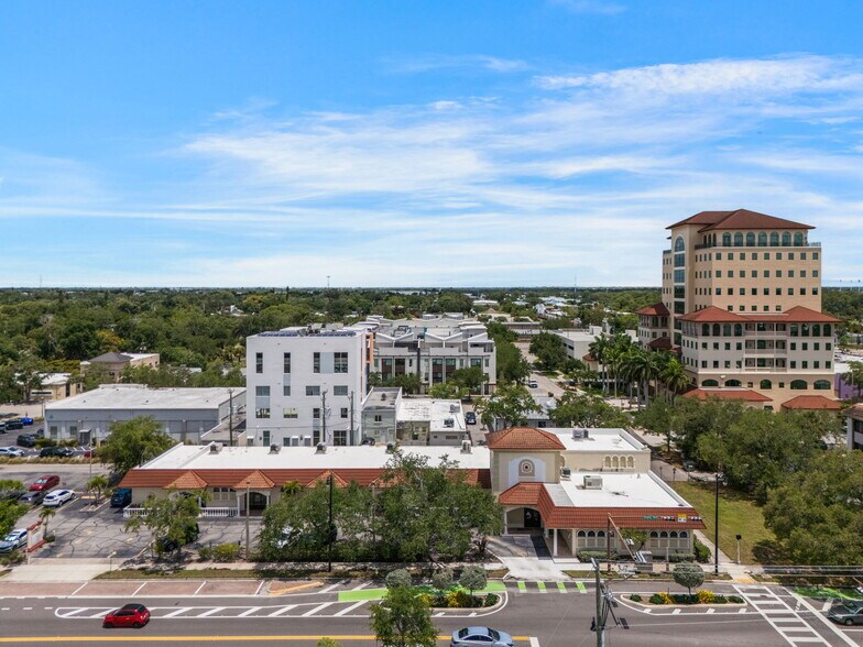 2185-2199 Ringling Blvd, Sarasota, FL à vendre - Photo du bâtiment - Image 1 de 13