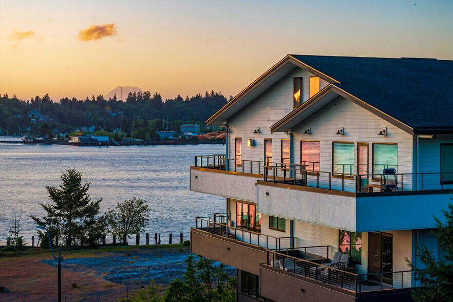 1801 Bay NW dr, Olympia, WA for sale - Building Photo - Image 2 of 10