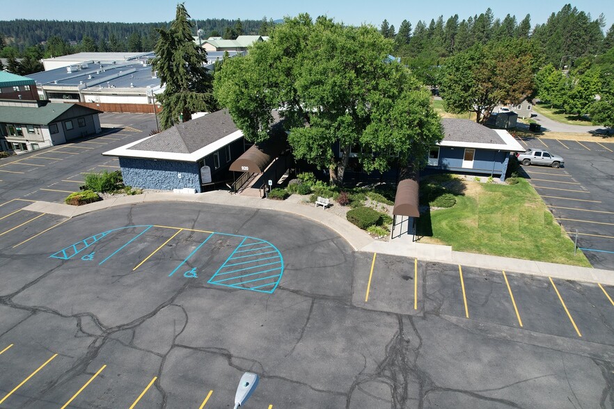 920 W Ironwood Dr, Coeur d'Alene, ID for lease - Building Photo - Image 2 of 8