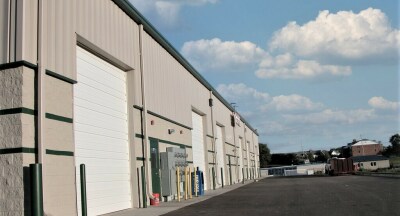 1531 Imhoff Dr, Lake In The Hills, IL à louer - Photo du bâtiment - Image 2 de 3