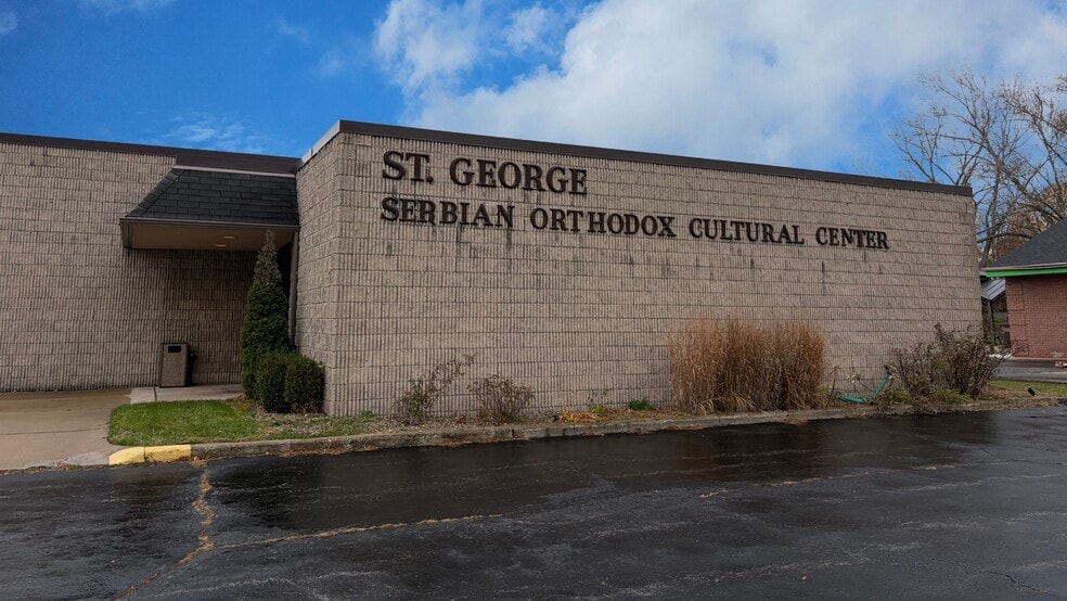 2326 N Monroe St, Monroe, MI for lease - Building Photo - Image 3 of 8