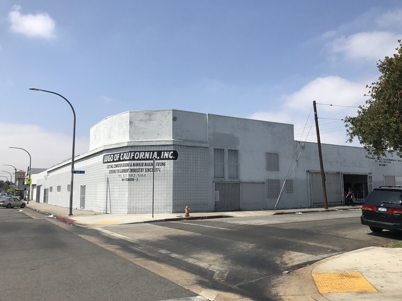 2560 E 56th St, Huntington Park, CA for lease - Building Photo - Image 2 of 9