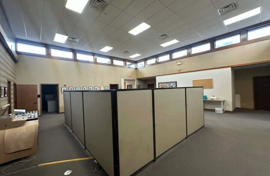 4201 Malsbary Rd, Blue Ash, OH à vendre - Photo intérieure - Image 2 de 17