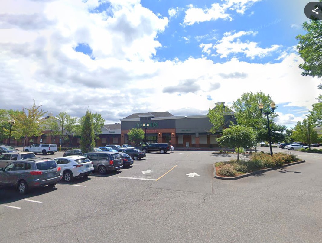 7300 NE Butler Rd, Hillsboro, OR for lease Building Photo- Image 1 of 1