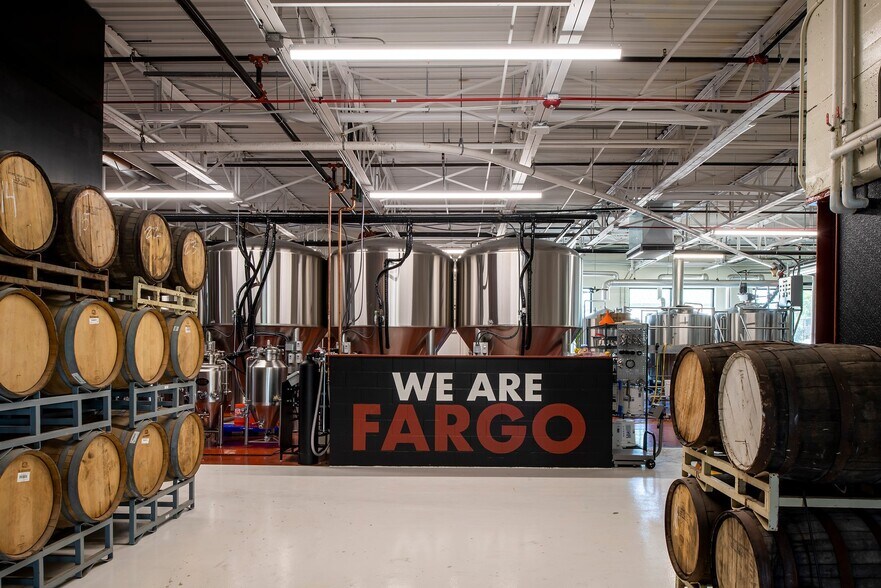 610 University Dr N, Fargo, ND à vendre - Photo intérieure - Image 3 de 6